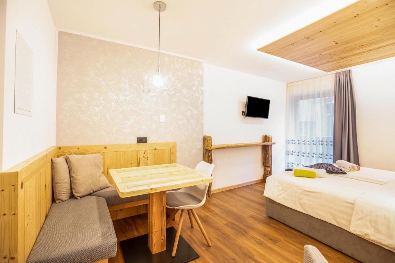 Chalet Osmar Suite 2 Campitello di Fassa Exterior photo